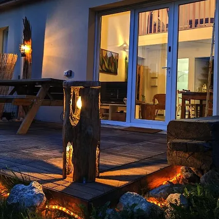 Le Rocky Large With Wooden Deck And Private Garden Next To Fontainebleau Forest Chalet