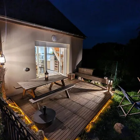 Chalet Le Rocky Large With Wooden Deck And Private Garden Next To Fontainebleau Forest