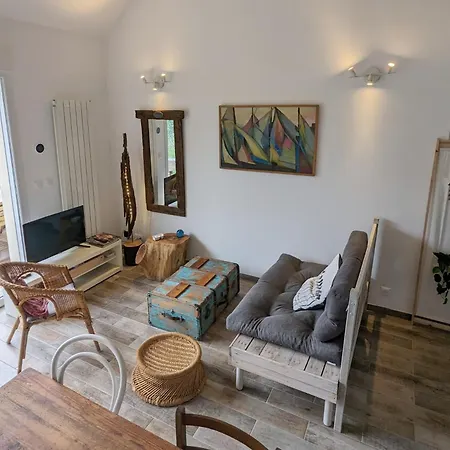 Le Rocky Large With Wooden Deck And Private Garden Next To Fontainebleau Forest * Acheres-la-Foret